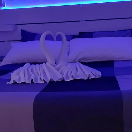 Apartament Sikelia House *