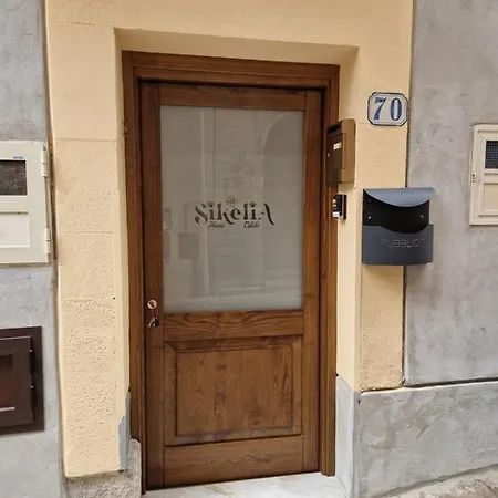 Sikelia House Apartment *