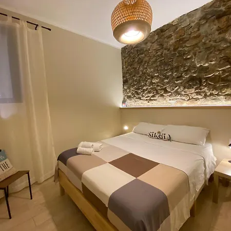 Sikelia House شقة تْشيفالو